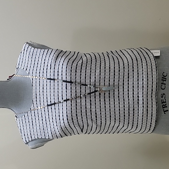 001 NWT Designer THOM BROWNE SLEEVELESS BLOUSE  size medium - Picture 4 of 12